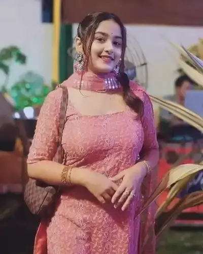 Call Girls Bahadurpura Cash On Delivery
